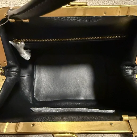 Coach black leather kisslock frame bag 16 top handle crossbody - Picture 5 of 6